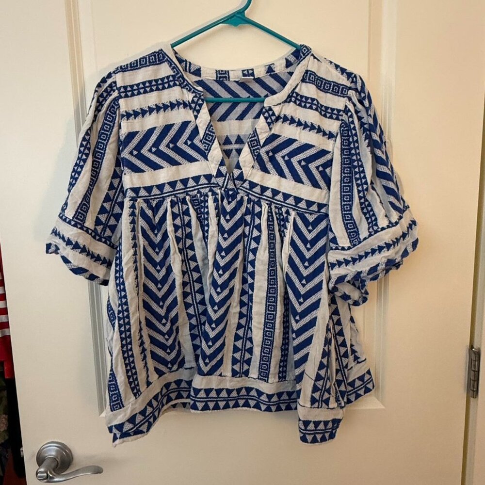❌sold❌ Patterned Blue Blouse